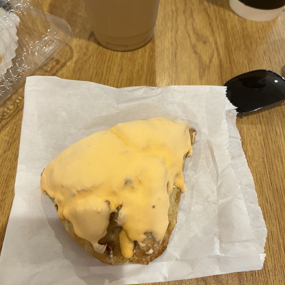 Peach Scone Peach Scone