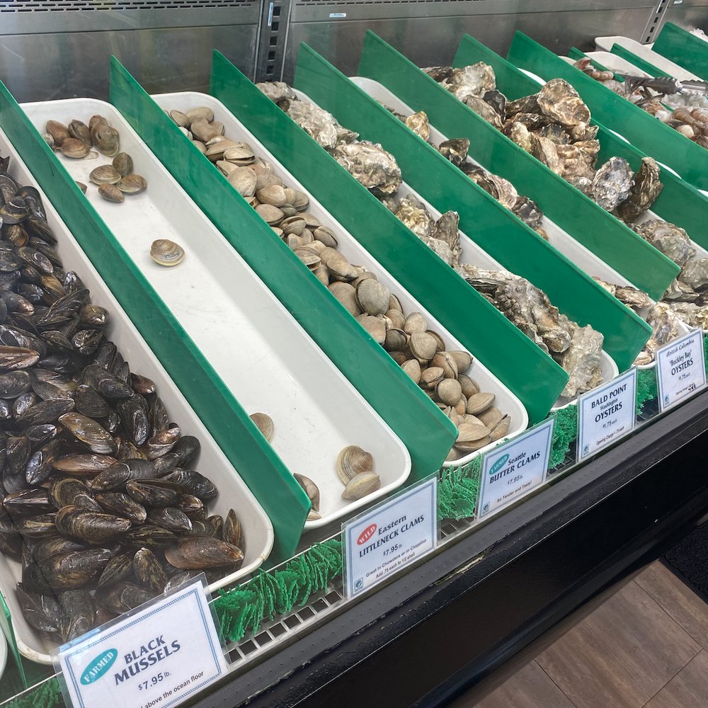 Fish King - Fresh oysters, mussels, etc - Seafood Markets Near Me - Glendale, California