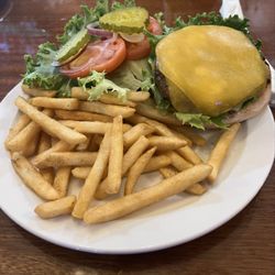 Chef Peter’s Bistro - Burgerrrrr