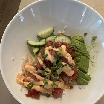 Kensington's Restaurant - Tuna poke bowl. Overripe avocado, cold rice, sliced raw cucumber. This dish is uninspired, with a serious lack of caring. - Italian Near Me - Norwich, Connecticut
