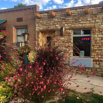 Stone Lizard Lodge - Hotels Near Me - Blanding, Utah Stone Lizard Lodge - Hotels Near Me - Blanding, Utah