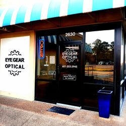 Eye Gear Optical - A new owner, a new look,  and a new future for the old Windham Optical that has served Pearl, MS for years.