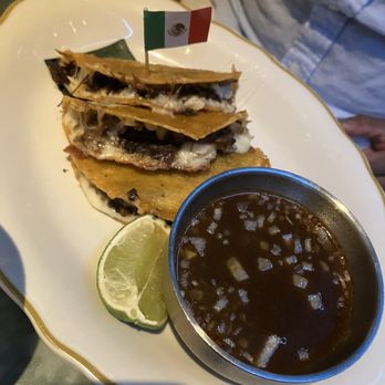 El Presidente - Birria tacos - Mexican Near Me - Washington, DC, District of Columbia El Presidente - Birria tacos - Mexican Near Me - Washington, DC, District of Columbia