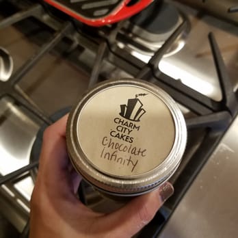 Charm City Cakes - Mini mason jar cakes - Cooking Classes Near Me - Baltimore, Maryland Charm City Cakes - Mini mason jar cakes - Cooking Classes Near Me - Baltimore, Maryland