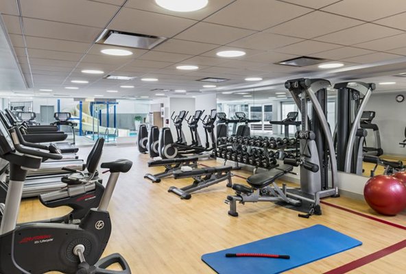 Sheraton Suites Calgary Eau Claire by null