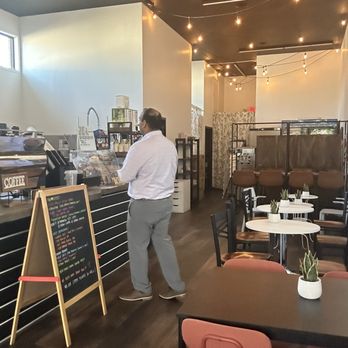 Koffee Paradise - Ordering area - Coffee & Tea Near Me - Columbus, Ohio Koffee Paradise - Ordering area - Coffee & Tea Near Me - Columbus, Ohio
