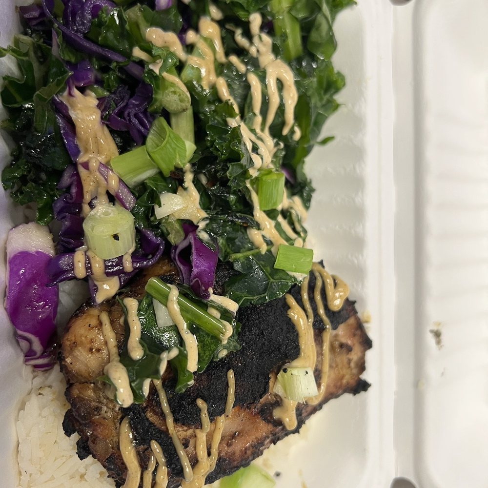 Jerk chicken plate Jerk chicken plate