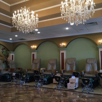 Peache Nails and Spa - Nail Salons Near Me - Marietta, Georgia