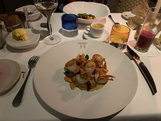 Restaurant Gaya by null