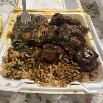 D’Real Taste - Oxtail Rice And Peas Trini Style Spinach - Trinidadian Near Me - Chesapeake, Virginia