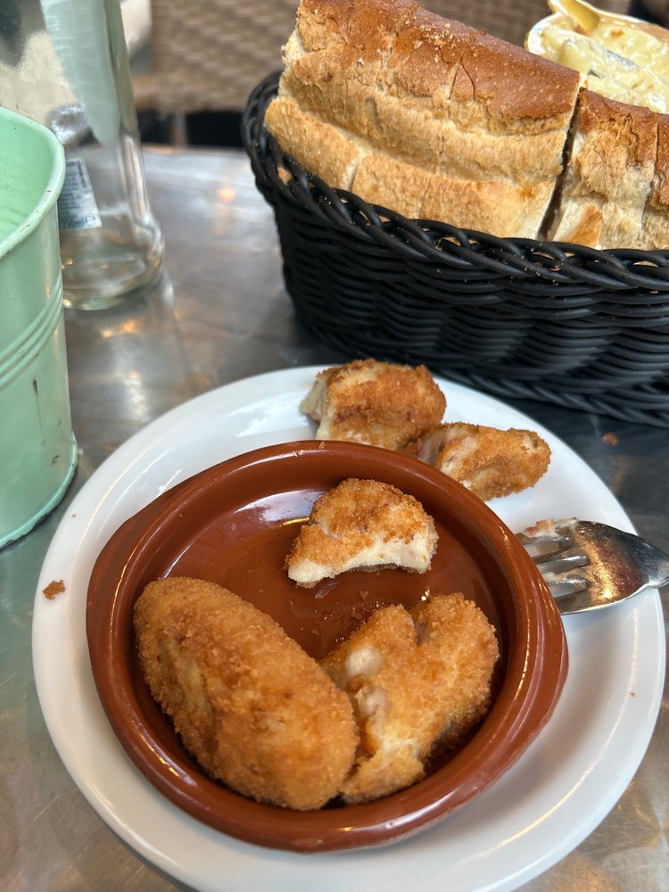 Tapas Bar Catala