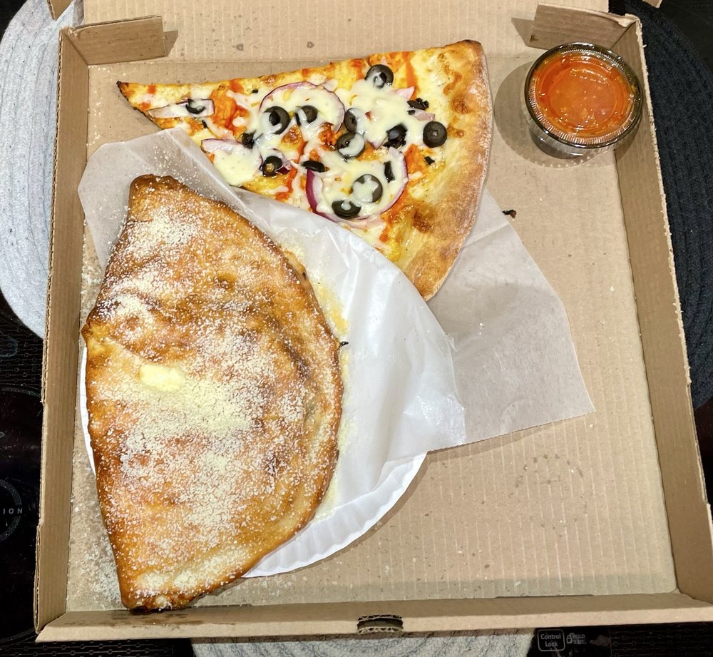 New York Pizza Company Logo