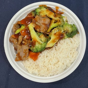 Magic Wok - Beef with broccoli lunch special - Chinese Near Me - Mansfield, Ohio