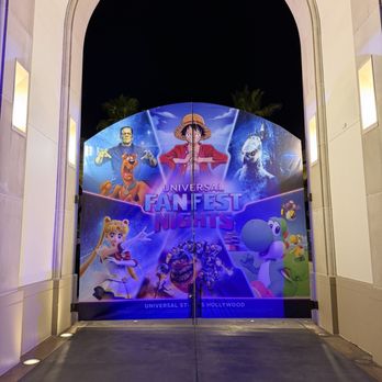 Universal Studios Hollywood - Fan fest nights: 5/14/2026 - Amusement Parks Near Me - Universal City, California