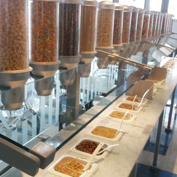 Dickie Yo's Frozen Treats - 1 of 2 topping stations - Ice Cream & Frozen Yogurt Near Me - Eugene, Oregon Dickie Yo's Frozen Treats - 1 of 2 topping stations - Ice Cream & Frozen Yogurt Near Me - Eugene, Oregon