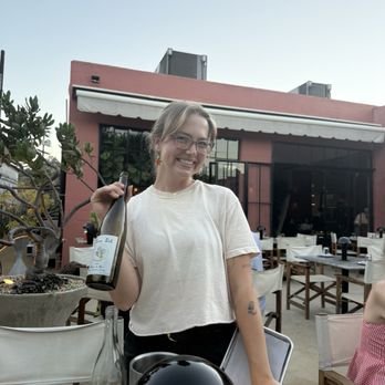 Loreto - Best server - Samantha. Relatively new to Loreto but exceptional! - Seafood Near Me - Los Angeles, California Loreto - Best server - Samantha. Relatively new to Loreto but exceptional! - Seafood Near Me - Los Angeles, California