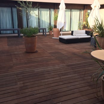 Pullman Marseille Provence - A patio area of hotel - Hotels Near Me - Marignane, 13