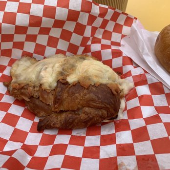 Les Pascals - Ham & cheese croissant - Bakeries Near Me - Glen Ellen, California