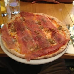 Olive Garden - Ham pizza. Yumm!