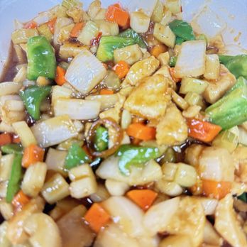 Chinese Chef - Kung Pao Chicken - Chinese Near Me - Louisville, Kentucky Chinese Chef - Kung Pao Chicken - Chinese Near Me - Louisville, Kentucky
