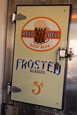 Pick's Drive-In by null