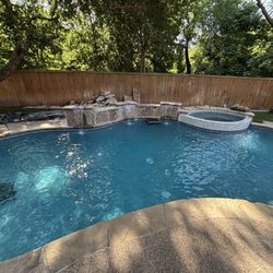 Castro's Pool And General Contractor - Pool services