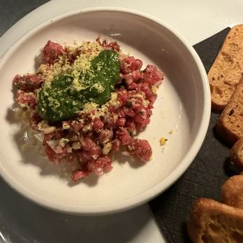Uccello Lounge - Beef tartare - Lounges Near Me - San Francisco, California Uccello Lounge - Beef tartare - Lounges Near Me - San Francisco, California