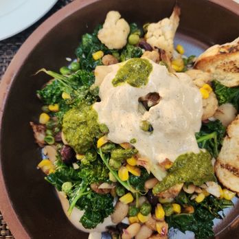 Running Goose - Vegan pesto vindaloo - Gastropubs Near Me - Los Angeles, California