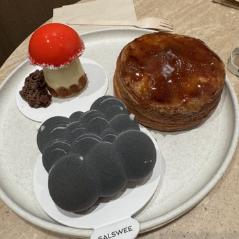 Salswee - Mushroom, Cloud , Tart Brûlée - Bakeries Near Me - New York, New York Salswee - Mushroom, Cloud , Tart Brûlée - Bakeries Near Me - New York, New York