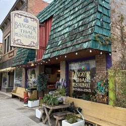 Bangkok Thai - Such a cute Thai restaurant