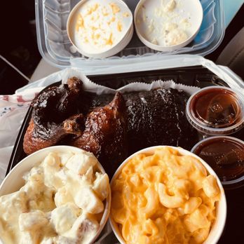 3 Legged Pig BBQ - BBQ Chicken, one of best BBQ spots ive been to in awhile worth every penny, the main dish and the sides were both on point. - Barbeque Near Me - Lakeville, New York 3 Legged Pig BBQ - BBQ Chicken, one of best BBQ spots ive been to in awhile worth every penny, the main dish and the sides were both on point. - Barbeque Near Me - Lakeville, New York