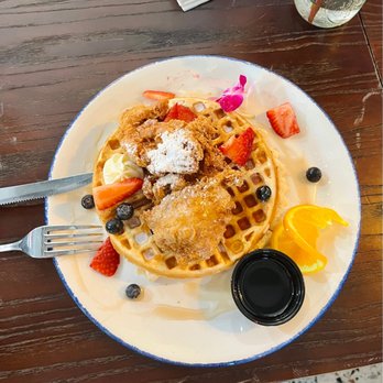 Kitchen 15 - Chicken & waffles - Breakfast & Brunch Near Me - Sacramento, California