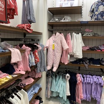 Polo Ralph Lauren - Outlet Stores Near Me - Lancaster, Pennsylvania