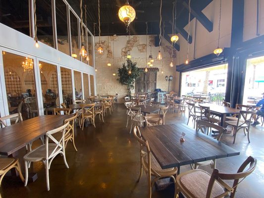 Sirocco Mediterranean Restaurant & Lounge by null