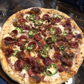 Obsidian Brewery - Meat Heaters pizza is tasty!! - Brewpubs Near Me - Leander, Texas
