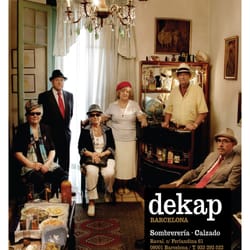 Dekap - Nuestra familia DEKAP. Qué mejor que posicionar un sombrero que con nuestros padres.