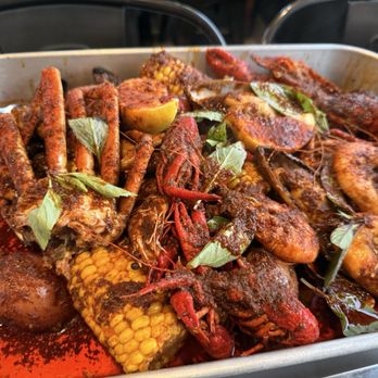 Big Catch Seafood House - Half pounder - Cajun/Creole Near Me - Ontario, California Big Catch Seafood House - Half pounder - Cajun/Creole Near Me - Ontario, California
