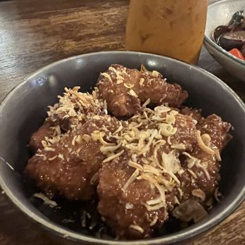 Kin Long Beach - Chicken Wing - Thai Near Me - Long Beach, California