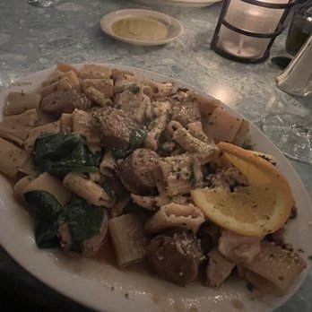 Mama Carolla's - Chicken Rigatoni Rizzo style - Italian Near Me - Indianapolis, Indiana Mama Carolla's - Chicken Rigatoni Rizzo style - Italian Near Me - Indianapolis, Indiana