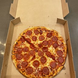 Large Pepperoni Pizza Large Pepperoni Pizza