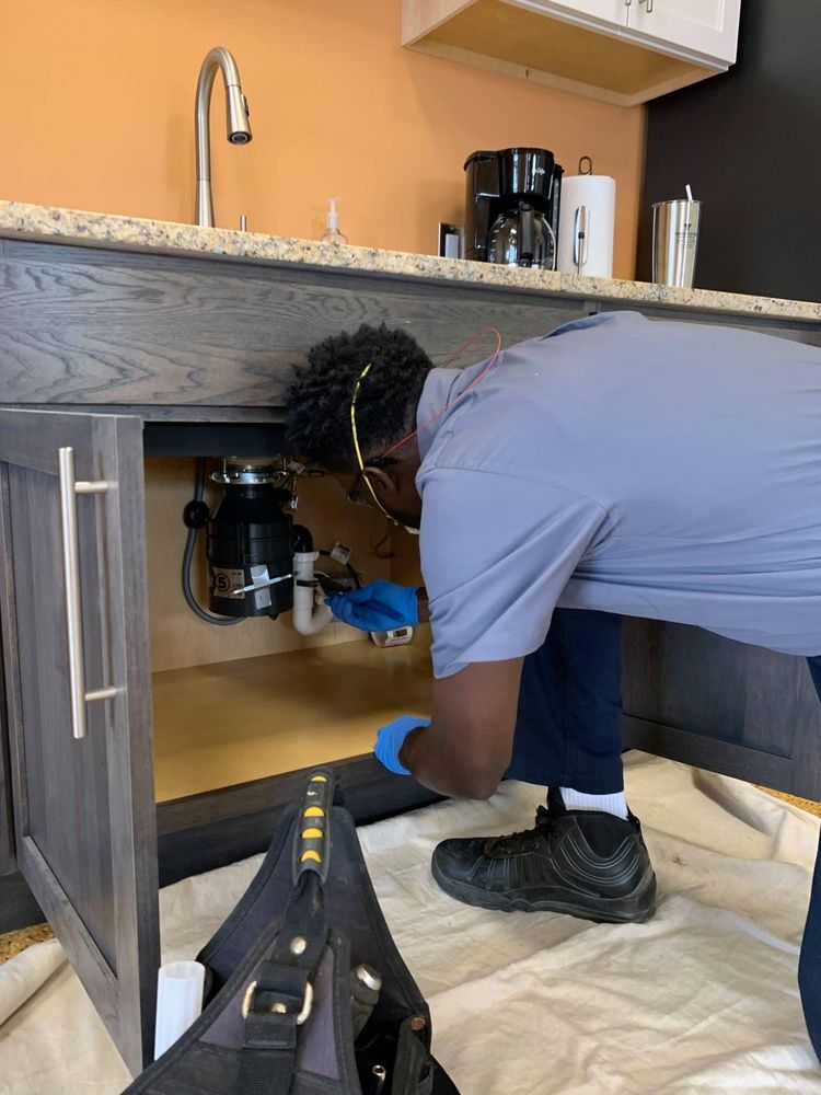 Slide of Trademasters Service