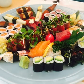 Yamato Japanese restaurant - Naprosto úžasný výběr velmi tradičně připravovaného sushi. Midori rolka a California s opravdovým krabem jsou opravdu jedinečné! - Japanese Near Me - Prague, Puerto Rico Yamato Japanese restaurant - Naprosto úžasný výběr velmi tradičně připravovaného sushi. Midori rolka a California s opravdovým krabem jsou opravdu jedinečné! - Japanese Near Me - Prague, Puerto Rico