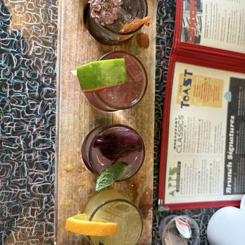 The Friendly Toast - Mimosa flight - Bars Near Me - Boston, Massachusetts The Friendly Toast - Mimosa flight - Bars Near Me - Boston, Massachusetts