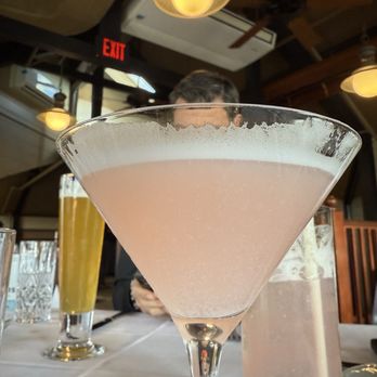 22 Bowen's - New American Near Me - Newport, Rhode Island