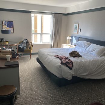 Kimpton Saint George Hotel - Hotels Near Me - Toronto, Ontario