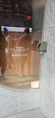 Editions de Parfums Frédéric Malle by null