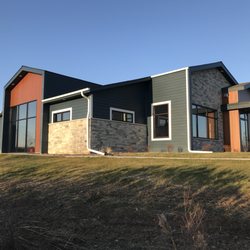 Creekside Chiropractic and Performance Center - Creekside Performance Center Exterior
