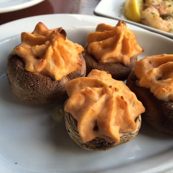 21 Steps Kitchen & Bar - Steakhouses Near Me - Whistler, British Columbia
