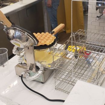 Happy Lemon - Bubble waffle machine!! - Bubble Tea Near Me - Cedar Park, Texas