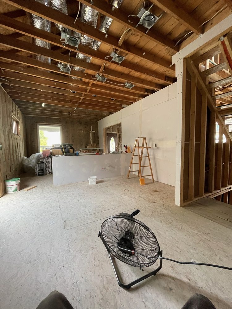 Slide of Crawlspace Specialists